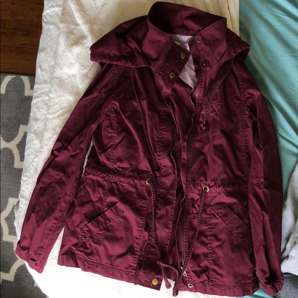 Medium maroon loft jacket